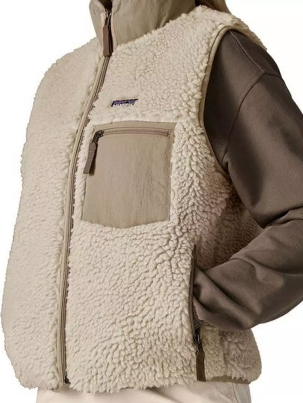 Patagonia Classic Retro-X Vest - Picture 2 of 5